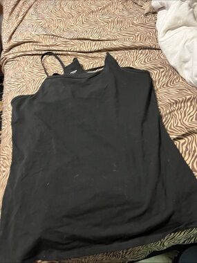 Xl express tank top built in bra